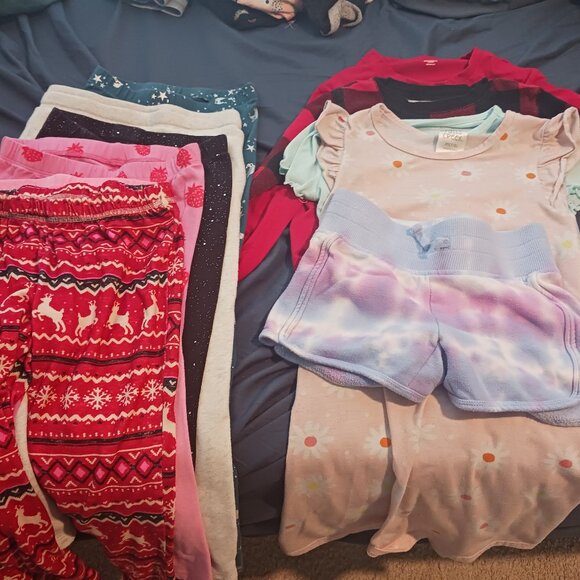 Girls Size 7-8 Pajama and comfort wear bundle - Picture 1 of 5